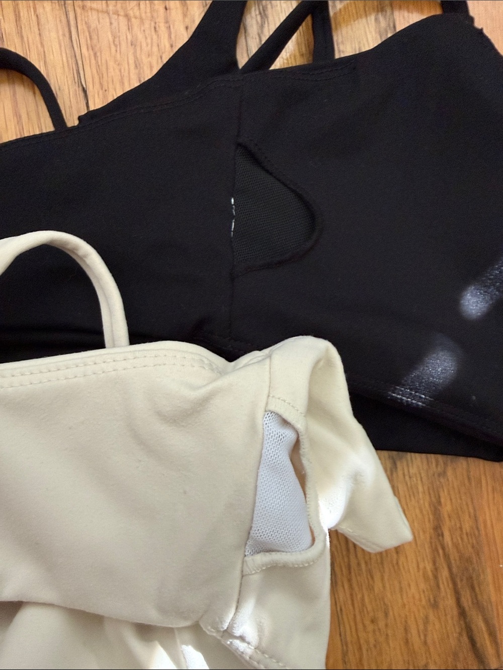 2 Pack Sports Bras - Picture 5 of 5